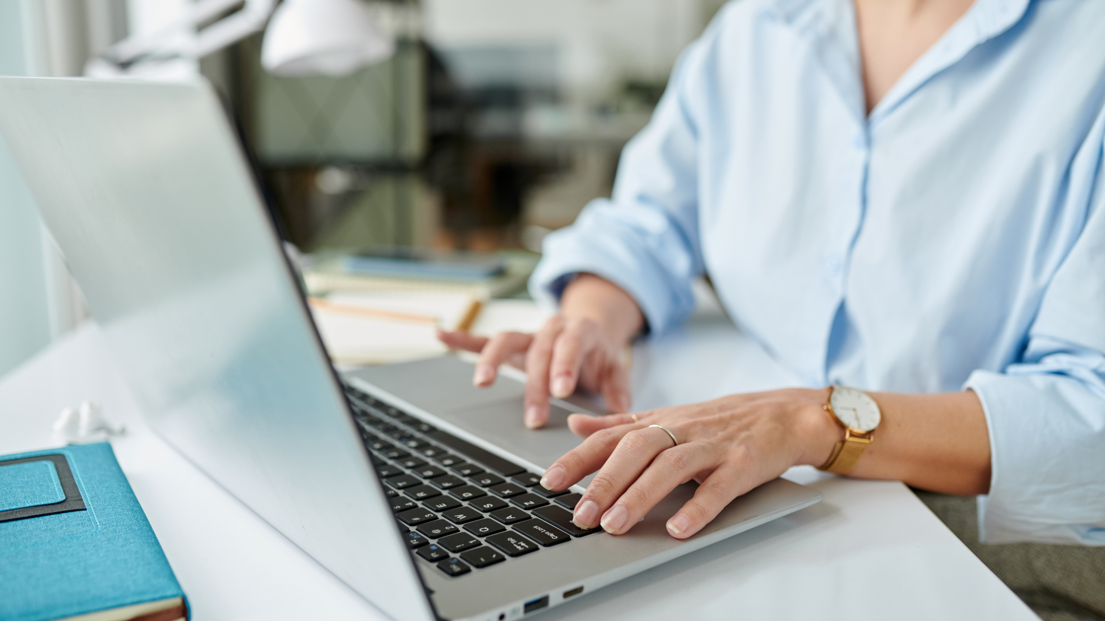 HubSpot Hot Takes Series: Prospecting Agent vs. Sequences